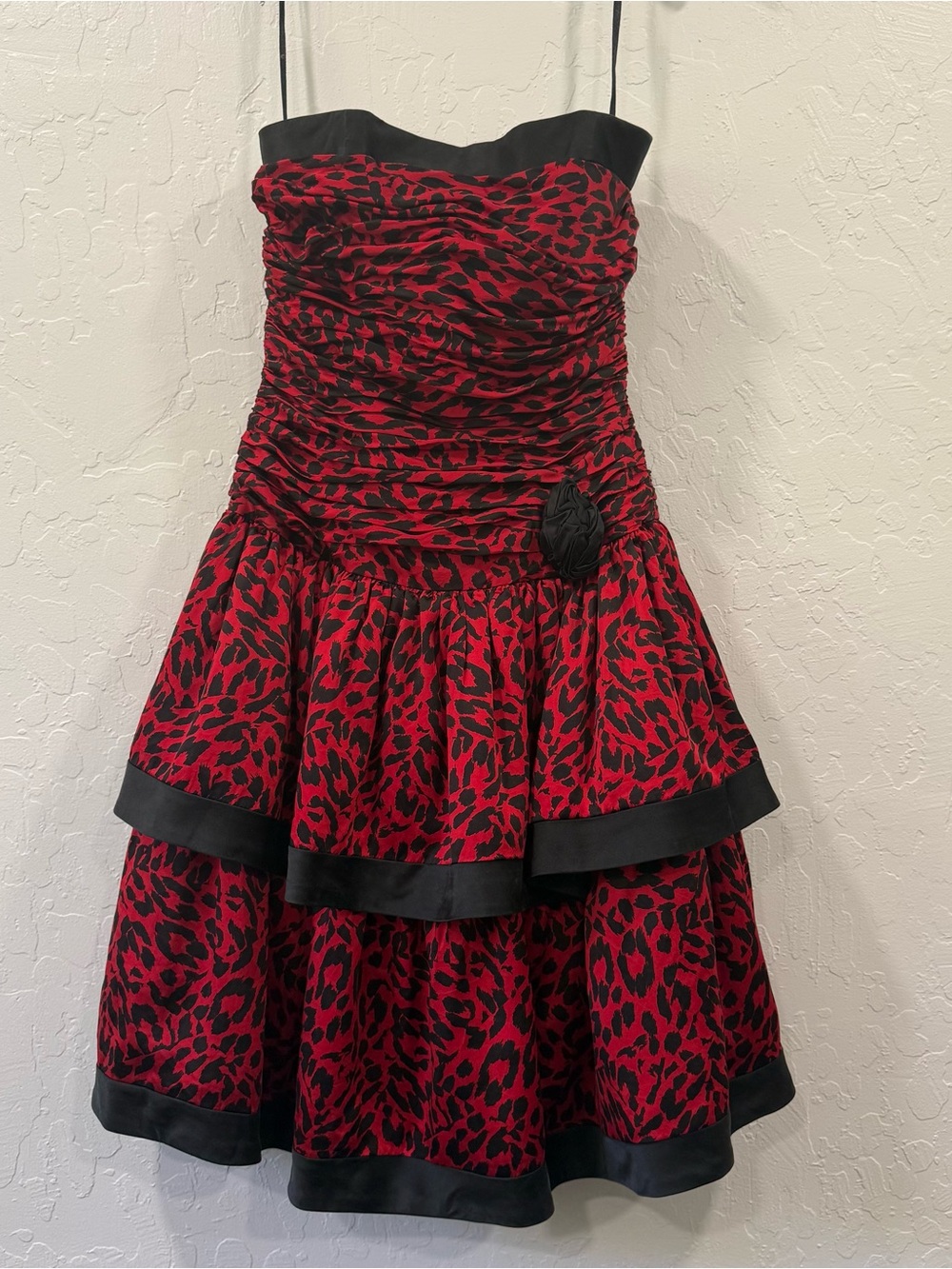 A.J. Bari Vintage 1980's 100% Silk Leopard Tired Strapless Mini Dress Size 8